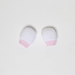 SET 4 STUKS (MUTS+HANDSCHOENEN+SLABBER+SOKKEN) VOOR NIEUWBORGEN (0-6 MAANDEN) - 100% KATOEN - MOD. ROZE
