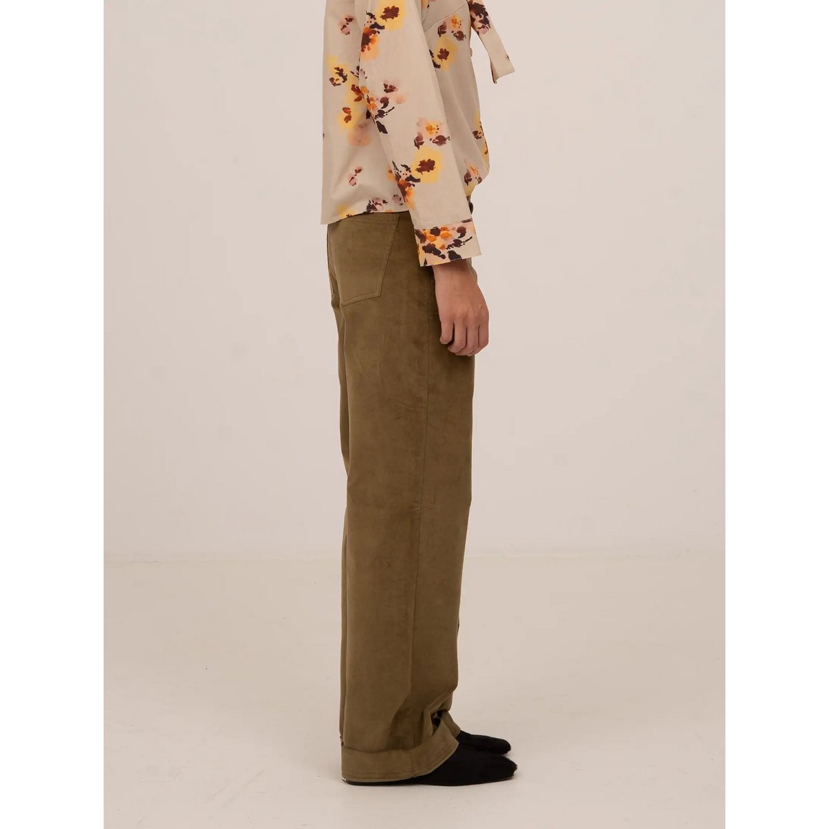 Pace Khaki Velvet Pants