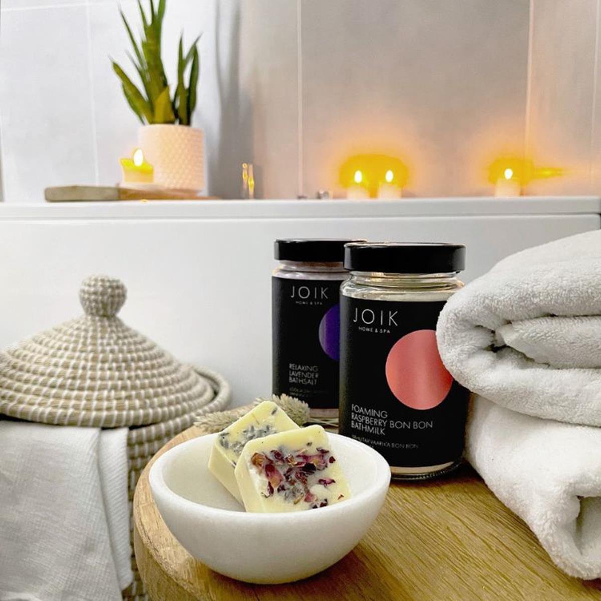 JOIK Home & Spa Home & Spa - Bath Truffles Herbal - 258 gr