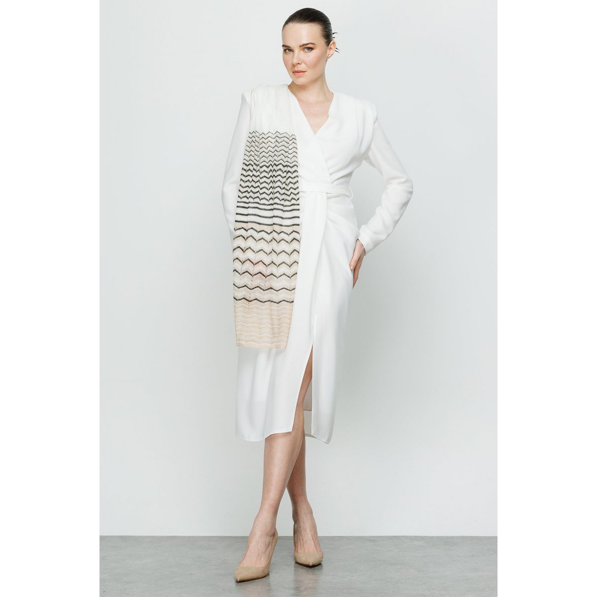 Cybele Shawl Ecru-Beige-Black