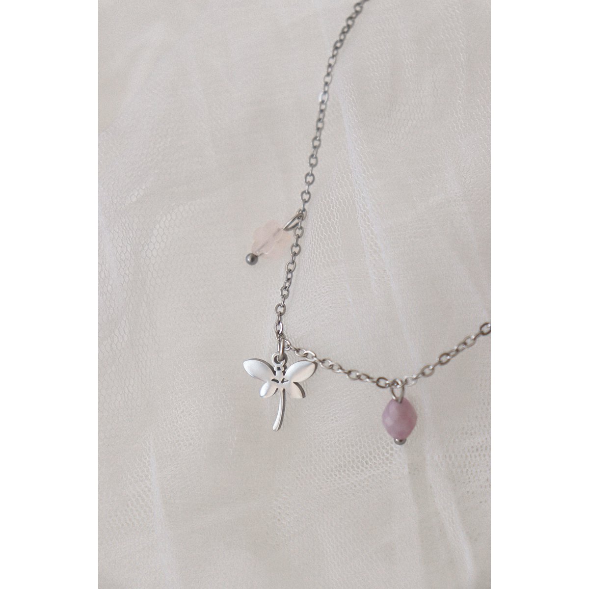 Libelle Rozenkwarts Bloem & Kunziet Ketting - Zilver