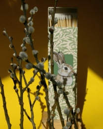 Spring matchbox "Hare in the Leaves"