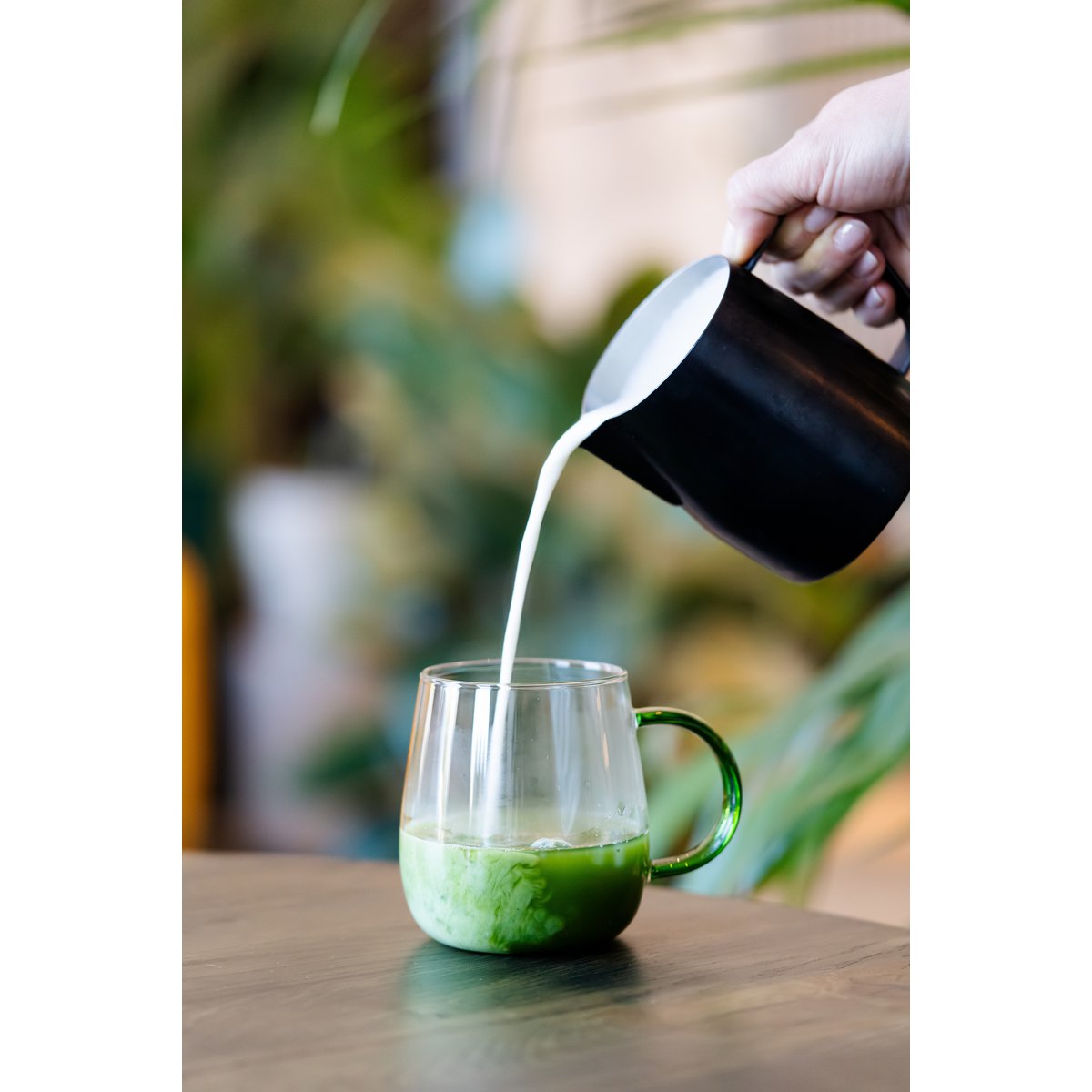 ZESTAW 2 szklanek jednościennych z zielonym uchwytem 400ml BOLLA 1142