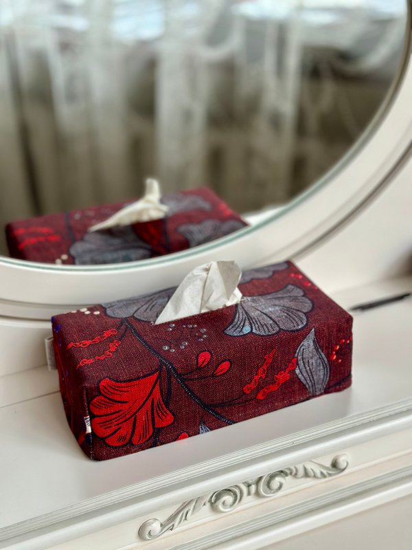 Tissue Box Cover | Rødt Drama