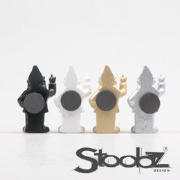 STOOBZ DESIGN F*CK YOU KABOUTER MAGNEET 4 KLR ASS Z/W/G/Z 9 CM