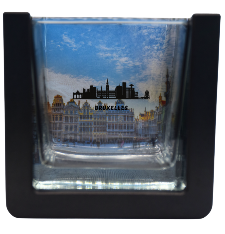 Vela perfumada sorpresa - Ciudades - Bruselas - 235 gr con cera vegana