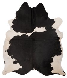 K863 | Unikt koskind XL | Sort og hvid | ca.210 x 180cm