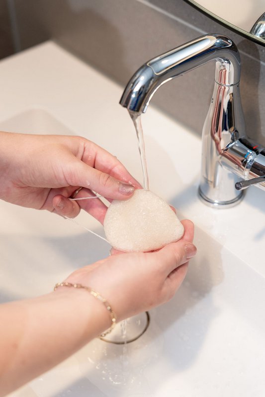 Konjac gezichtsscrub gevoelige huid (wit)