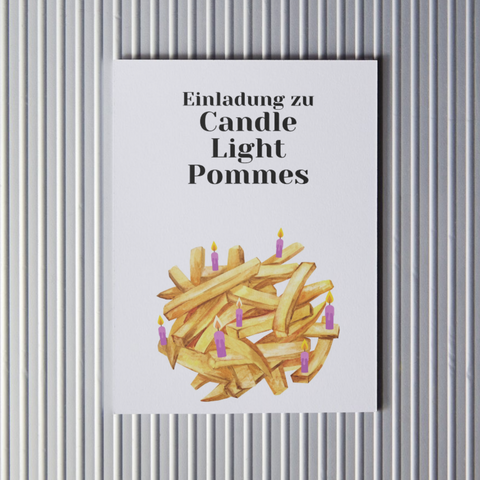 Ansichtkaart | Frietjes bij kaarslicht