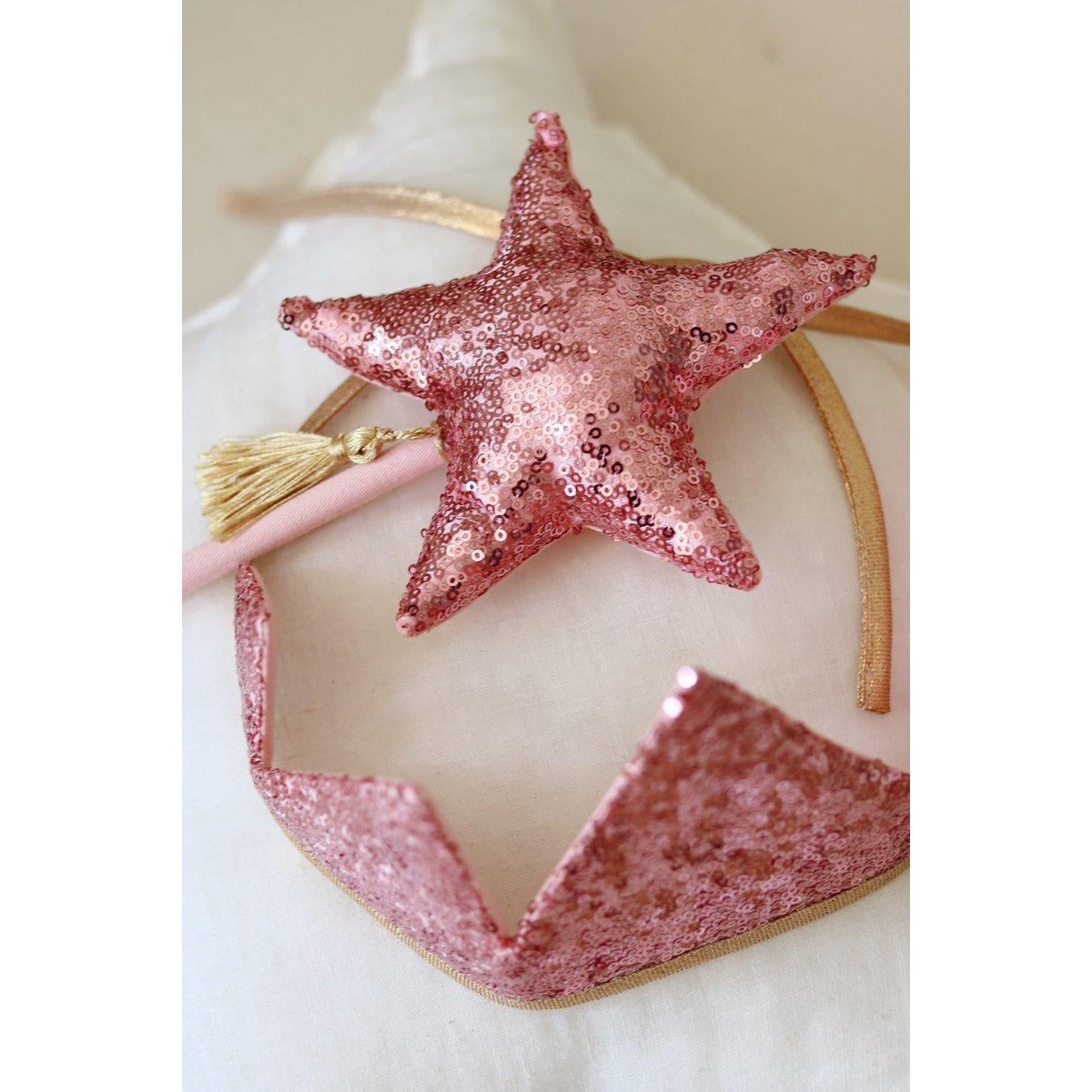 “Pink Sequins” Wand