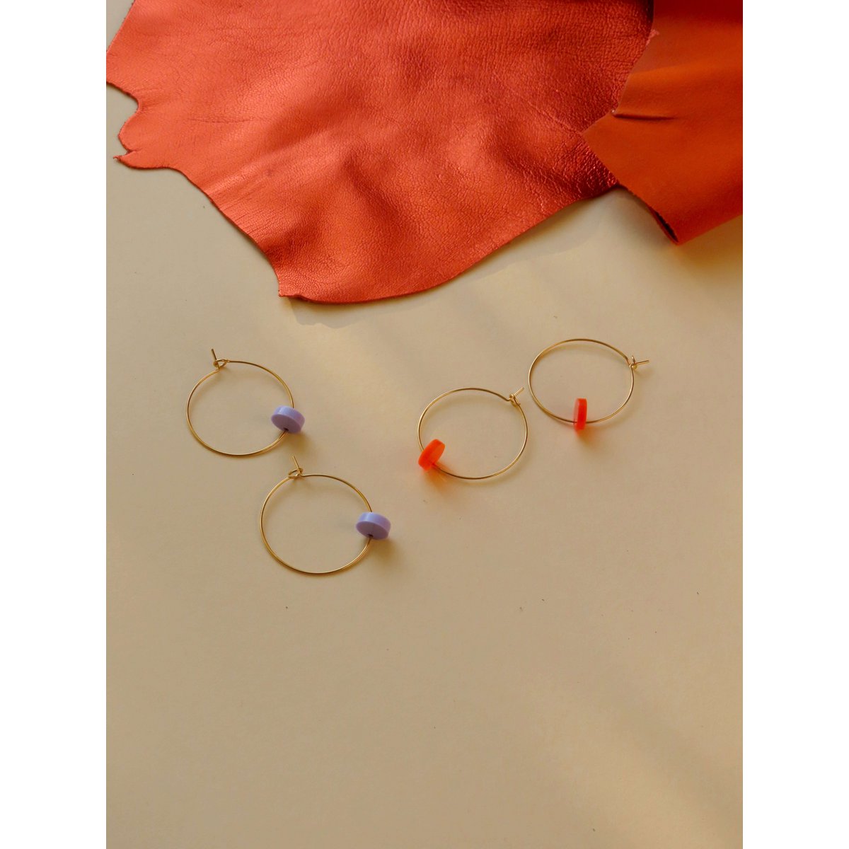 Lilac Dots Hoops made of stainless steel