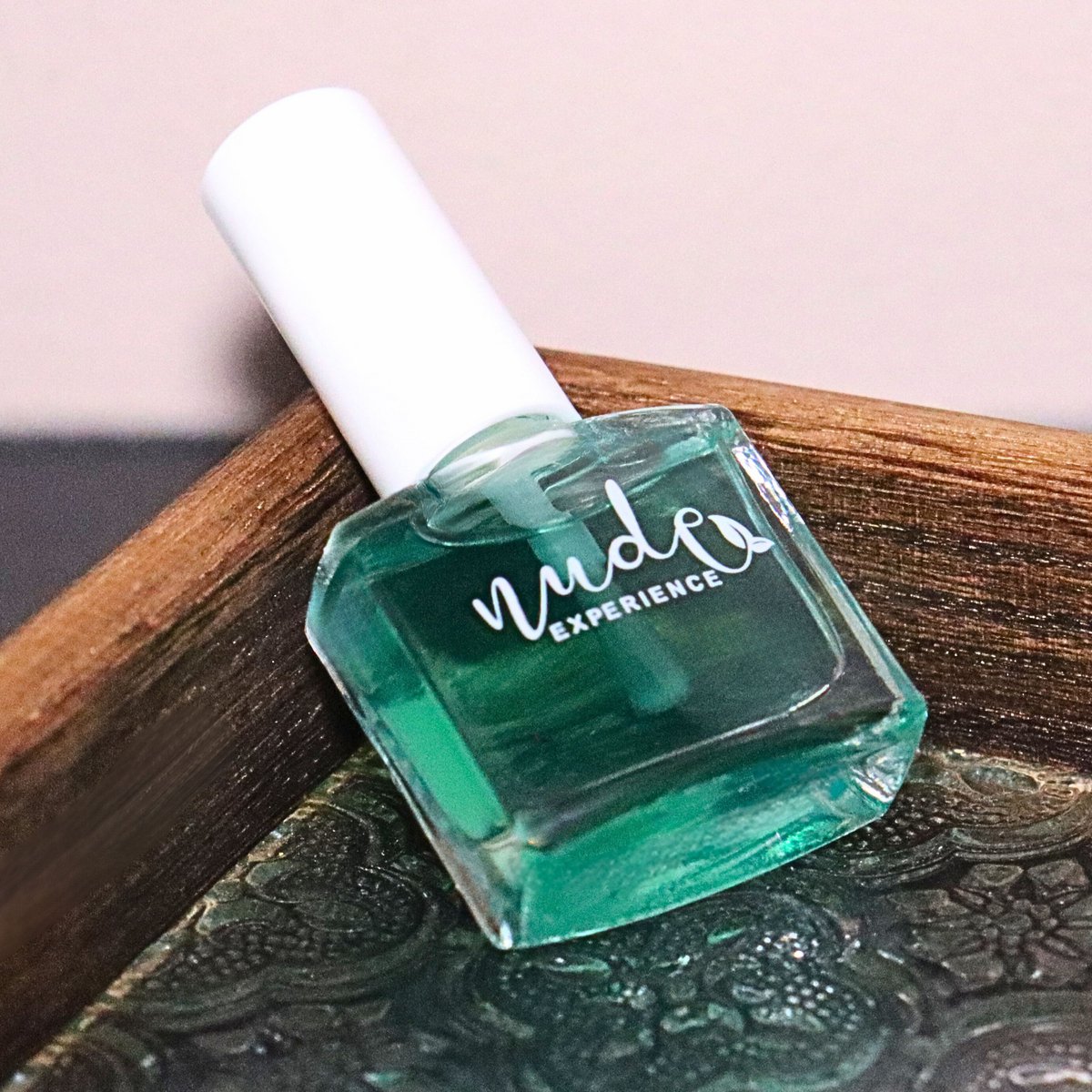 Base-soin de vernis Bio-Sourcé - BE MY BASE
