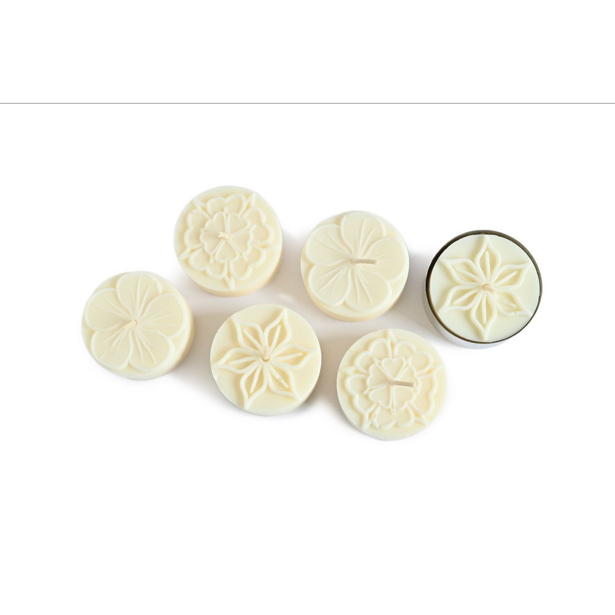 Large tealights rapeseed wax FLOWERS 