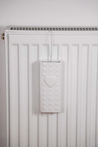 Ceramic humidifier hearts white Isabelle Rose