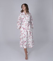 Satin-Bademantel-Kimono Inspired White