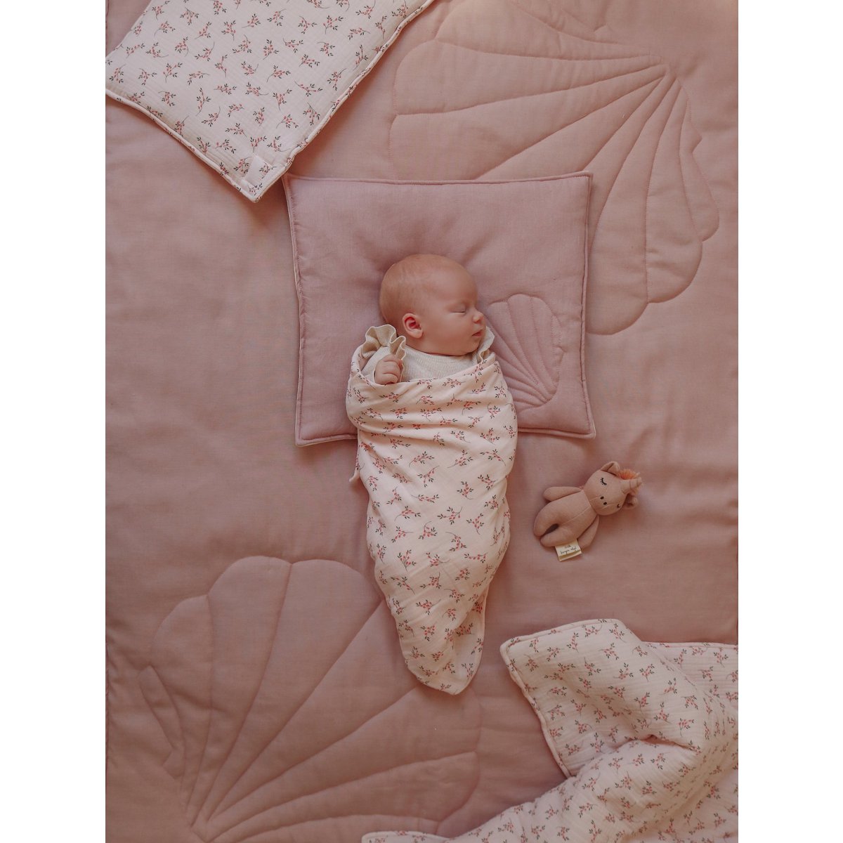 Linnen schelp kinderovertrekset "Poederroze" Groot formaat