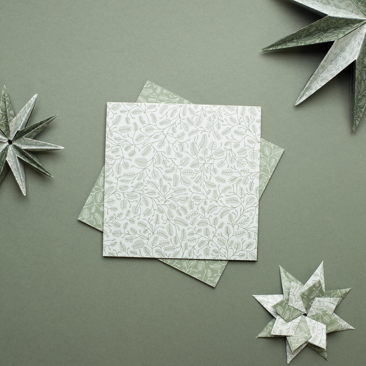Juleorigamipapir - grangrene grøn og mint - 25 ark dobbeltsidet genbrugspapir