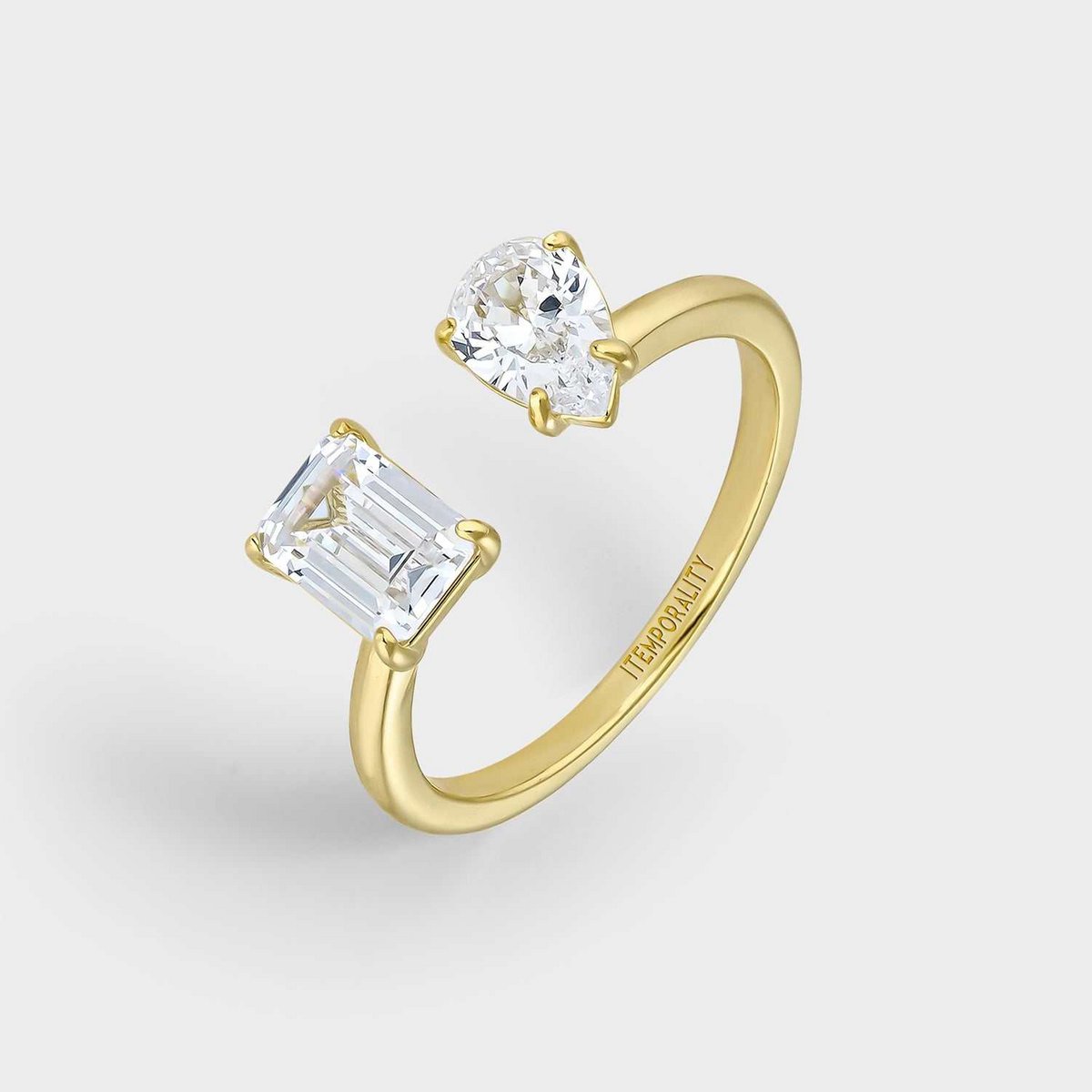Yellow gold plated silver ring with white zircons