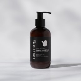 Styling cream for dry and frizzy hair, 200ml. Moisturizing formula with natural ingredients to tame frizz and add shine.