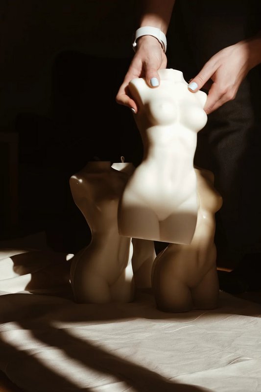 Aphrodite statue
