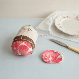 Capocollo Salami-speeltje met schijfje – handgemaakt in Denemarken