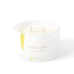 Candle M - A little love