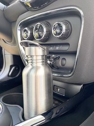 Stainless steel water bottle