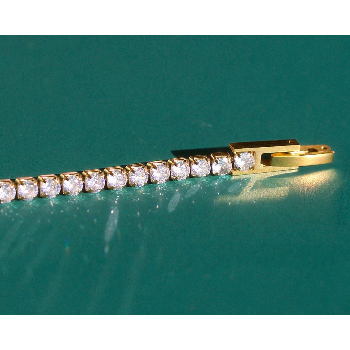 Press - Tennis Bracelet 4mm
