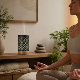Ultrasonic Diffuser - Sofia – Diffusion of Essential Oils with Remote Control – Metal – Original Decorative Gift Idea