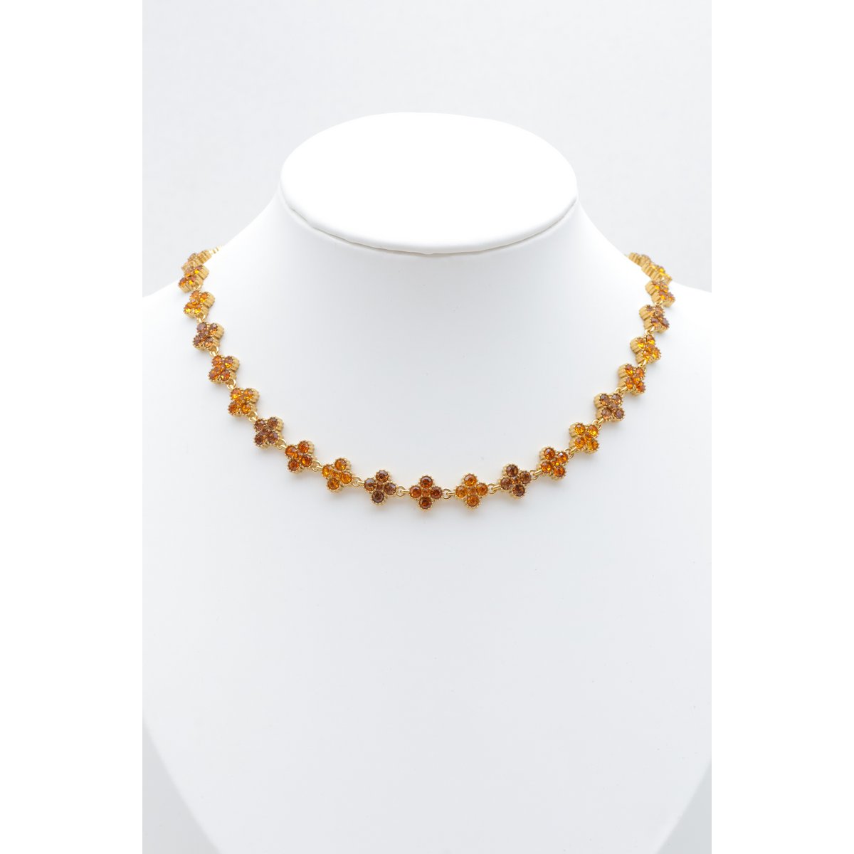 Refined necklace for all occasions