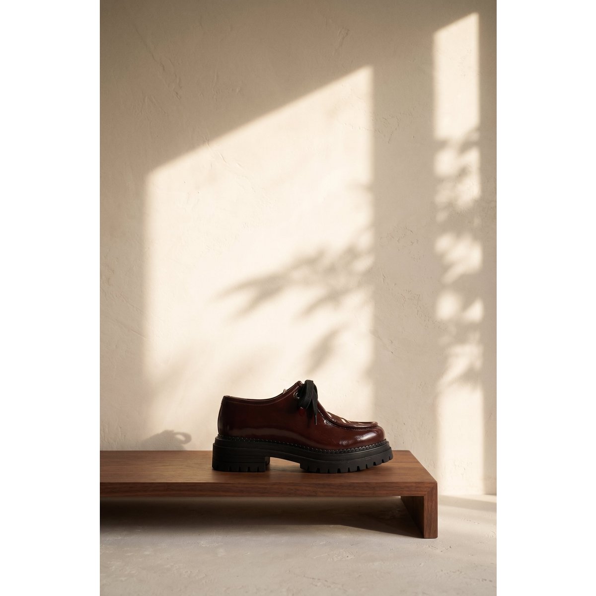 ODDA CASTAGNA BRUIN – Leren dikke loafers met Bambi-haardetail