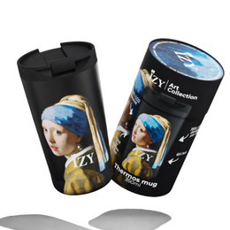 IZY Mug, Girl with the Pearl Earring, 350ml, giftbox - Thermische beker | reisbeker | Afsluitbare mug voor hete of koude dranken | isoleerbeker | Thermos | Mug