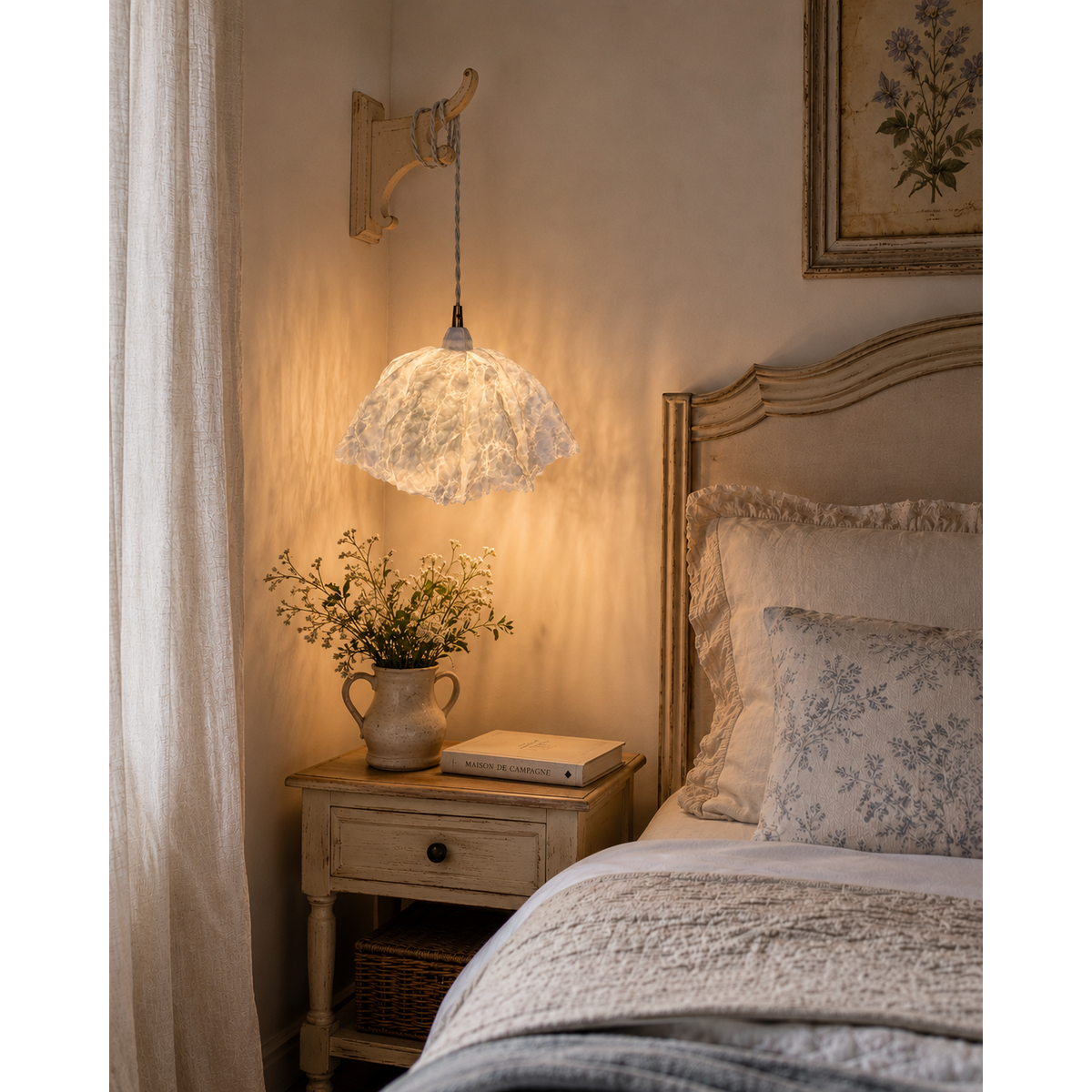 Flora walking wall light