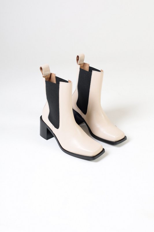 GRACE LATTE - Leather Heeled Ankle Boots