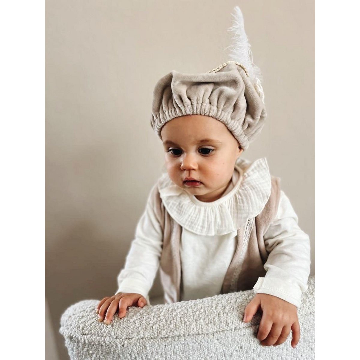 Chapeau Pete de luxe | Velours beige | Arc