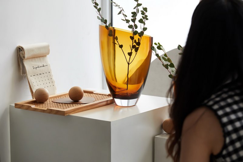 large glass vase, crystal clear, amber, BULED 30 AMBER 9mm thick glass