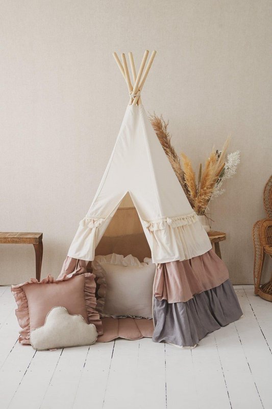 Juego de tipi "Powder Frills" con volantes y tapete de concha "Powder Pink"