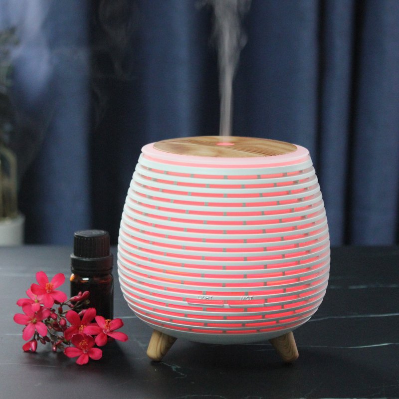 USB Ultrasonic Diffuser – Lina – Flerfarvet LED-belysning – Moderne og diskret – Dekorationsgave-idé