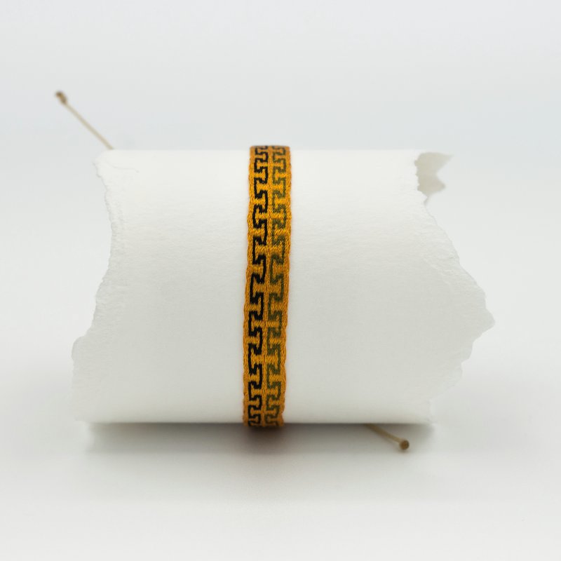 Azua Single 8mm Bracelet