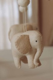 Håndlavet Olifanten Muziekmobiel - Boxmobiel - Babymobil - mobil wickeltisch