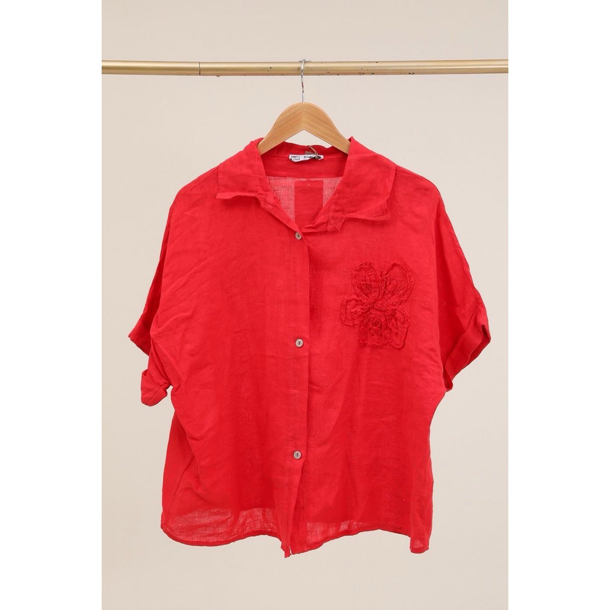 Shirt with a linen flower Ref. 20341