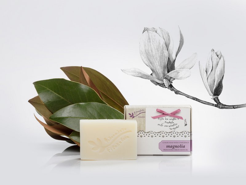 Rosa Luxus-Wellness-Geschenkbox: Magnolie