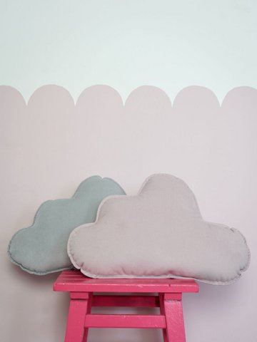 Samtwolkenkissen für Babyzimmer „Puderrosa“
