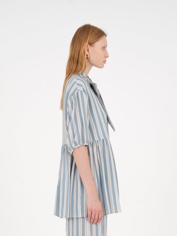 Manhattan Maxi blauw gestreepte blouse