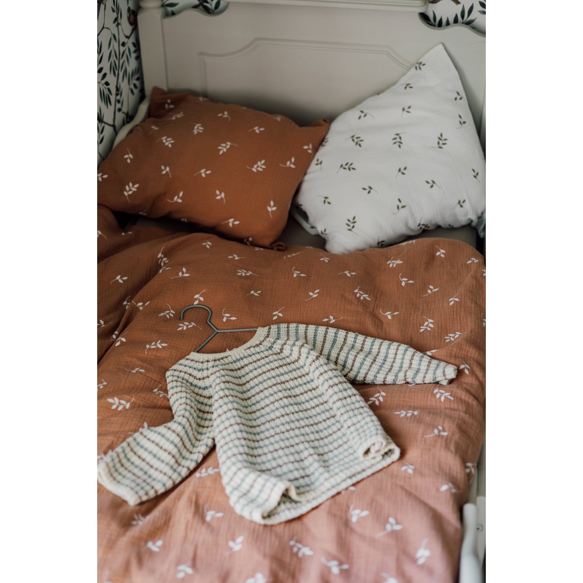 Tisu Baby Duette Couverture et taie d'oreiller, feuilles de caramel