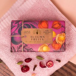 ENGLISH SOAP C° 190g zeep - Autumn Fruits