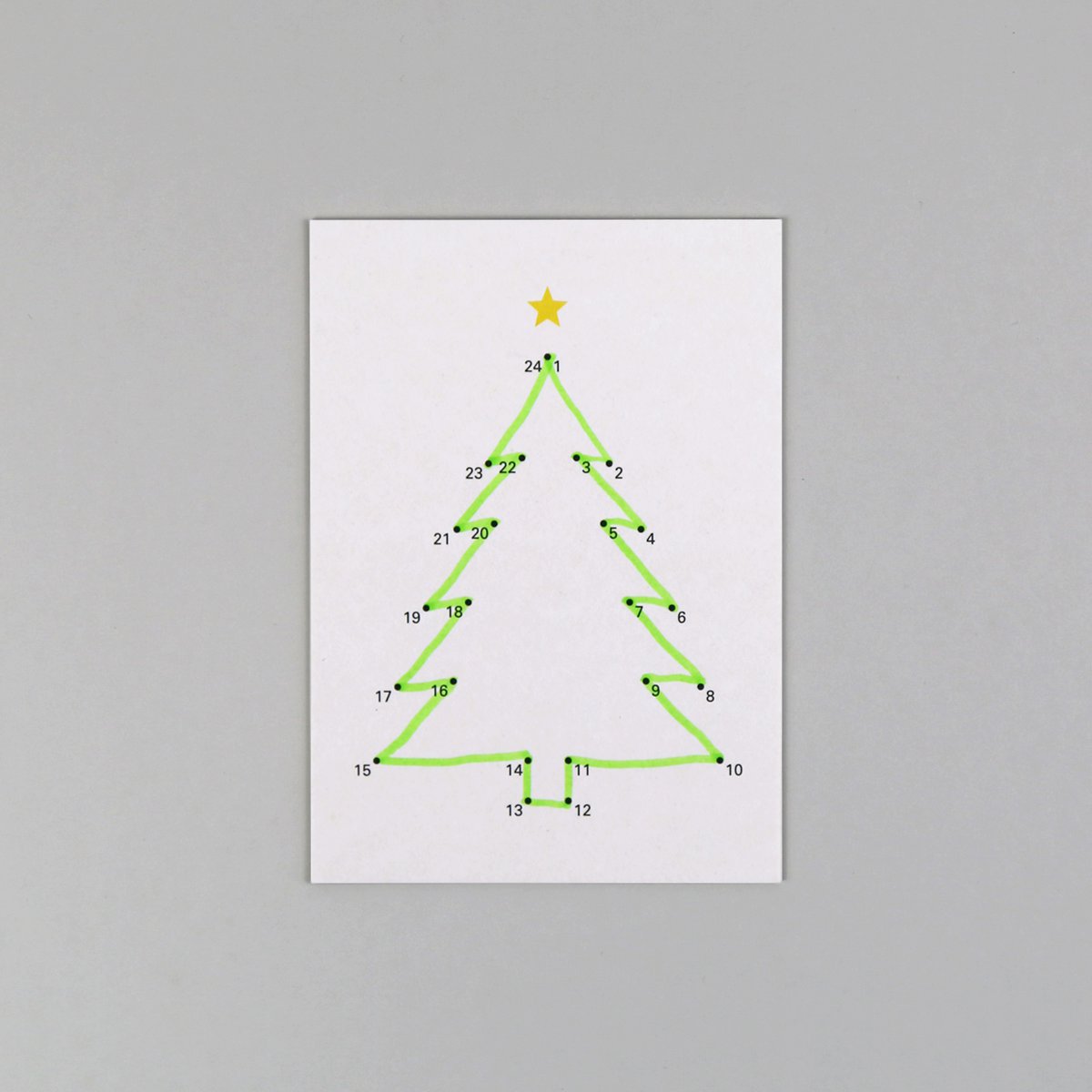 Postkarte Holzschliff Weihnachtskarte Ted Punkte
