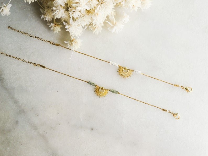 Pulsera Litha, sol caqui, oro, oro mate y lentejuelas