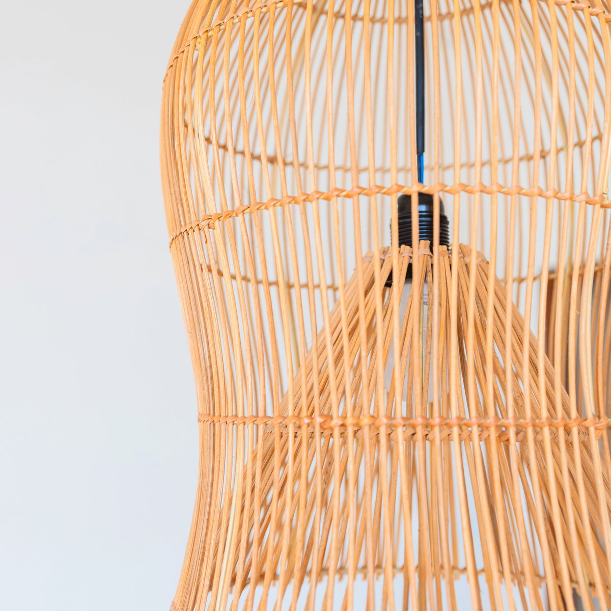 Rattan-Lampenschirm – Boho-Hängelampe – Deckenlampe zum Aufhängen – Boho-Deckenleuchte MAHARA (Ø35 cm)