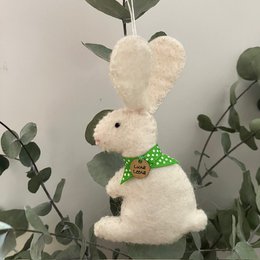 Luna-Leena Easter flat bunny hanging ornament - off-white - wool felt - handmade in Nepal